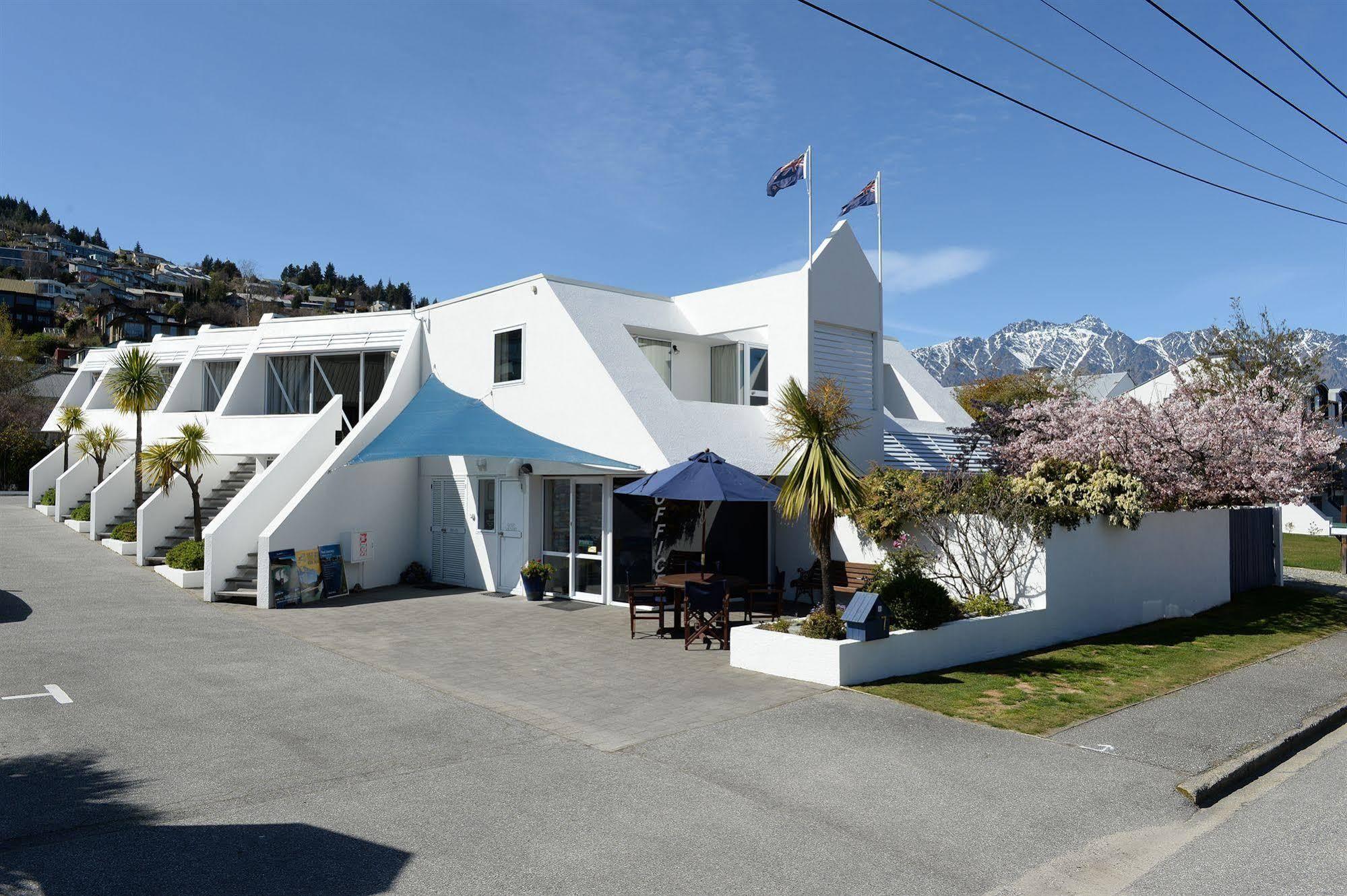 Amity Serviced Apartments Queenstown Extérieur photo